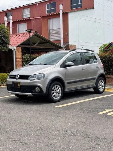 Volkswagen CrossFox Highline 2014