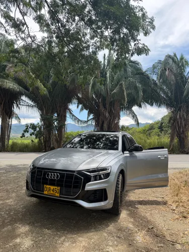 Audi Q8 55 TFSI quattro S line