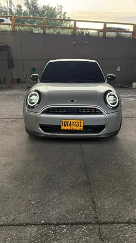 Mini Cooper S Gris 2025 5 P