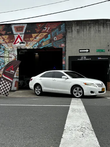 Toyota Camry 2010 automático v6