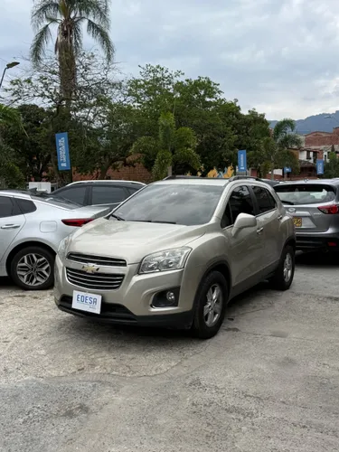 CHEVROLET TRACKER LT
