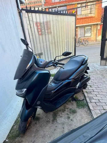 Yamaha Nmax connected 2024