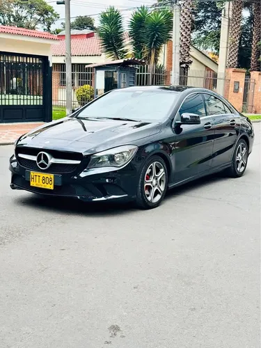 Mercedes Benz cla 200 unico dueno escribir al whatsapp