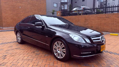 Mercedes Benz E250  Coupé  2011