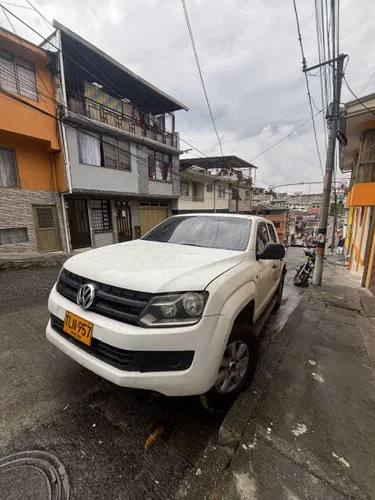 Volkswagen Amarok trendline emotion 2012