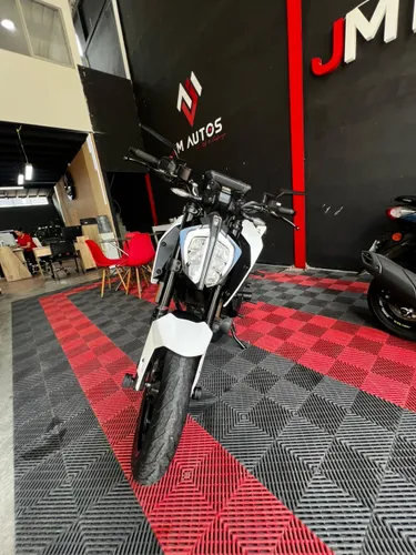 KTM DUKE 390 2022