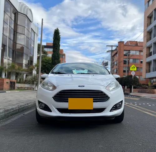 Ford Fiesta Titanium 2015