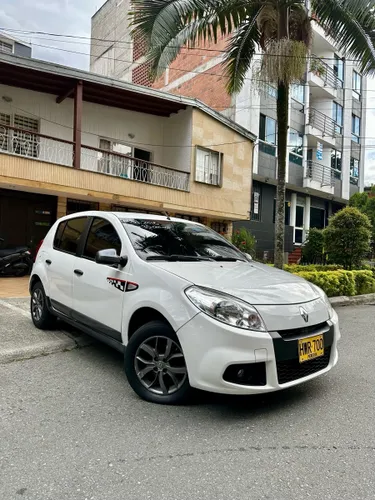 RENAULT SANDERO EXPRESIÓN