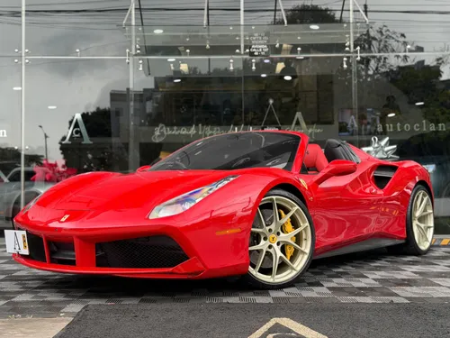 Ferrari 488 Spider