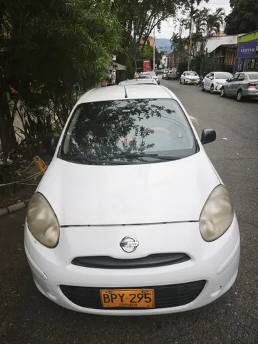 Nissan March Active 2015