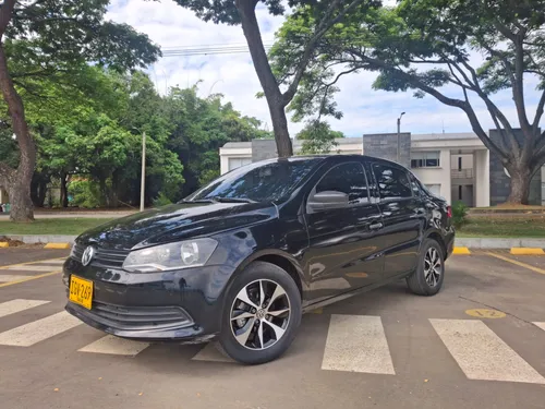 Volkswagen Voyage 2015 mecánico 112.000 km