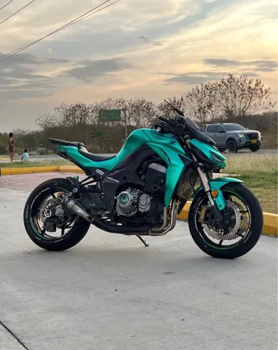 z1000 2014 reprogramada para traspaso inmediato varios extras acepto cambio y efectivo