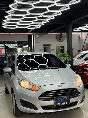 FORD FIESTA SE 2017