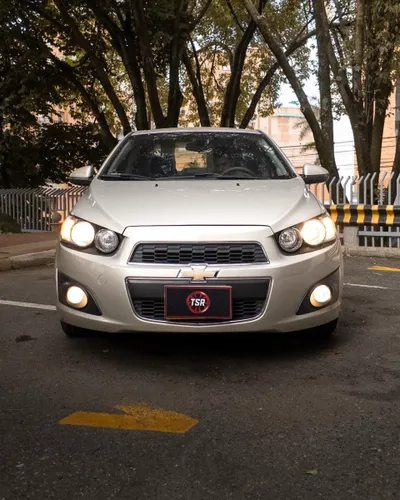 Chevrolet Sonic LT Mecánico Modelo 2014