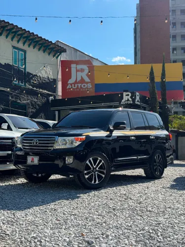 TOYOTA LAND CRUISER LC200 VX-R 2014