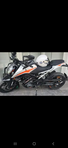 KTM 390 DUKE 2024
