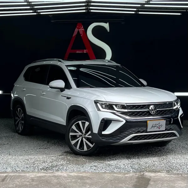 Volkswagen Taos Highline 2022 1.4
