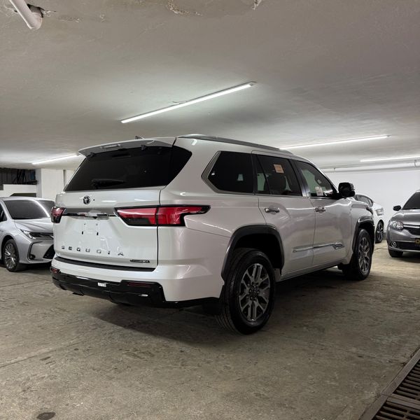 Vehículo - Imagen 12