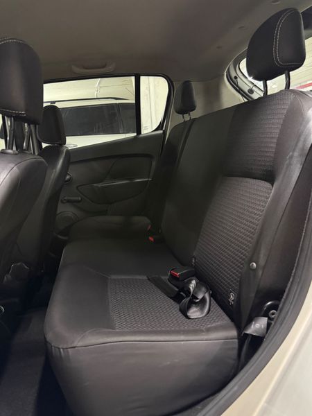 Vehículo - Imagen 10