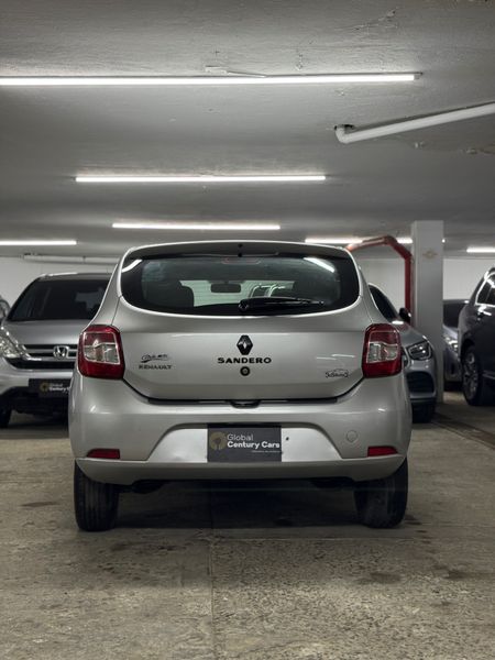 Vehículo - Imagen 14