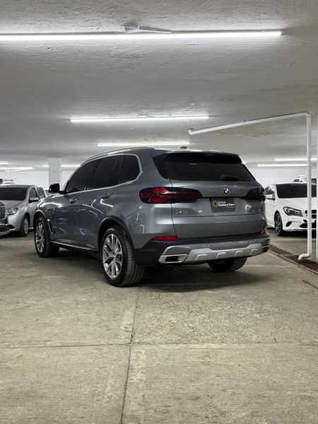 Vehículo - Imagen 2