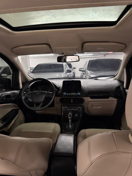 Vehículo - Imagen 6