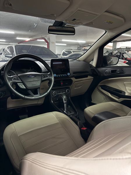 Vehículo - Imagen 8