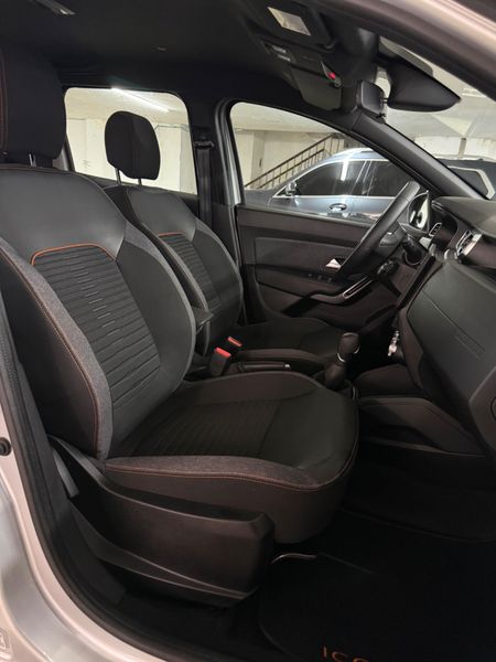 Vehículo - Imagen 11