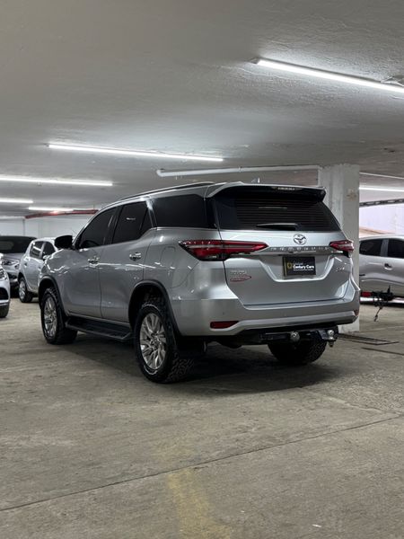 Vehículo - Imagen 10