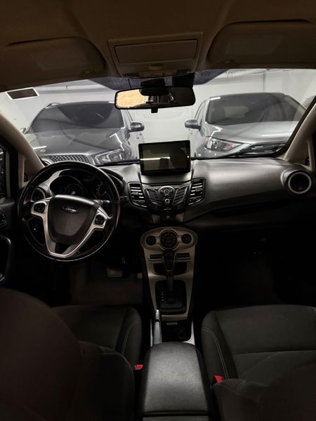 Vehículo - Imagen 11