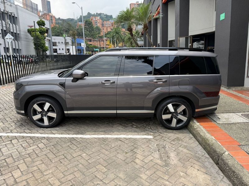 Hyundai Santa Fe híbrida 2025 - imagen secundaria 2
