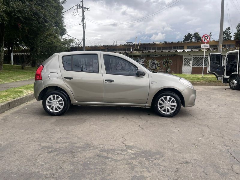 Renault Sandero 2016 - imagen secundaria 2