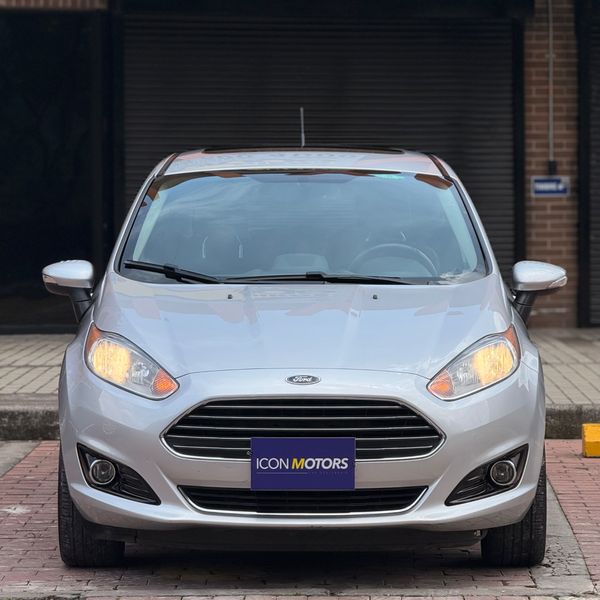 Ford Fiesta Titanium 2017 - imagen secundaria 1
