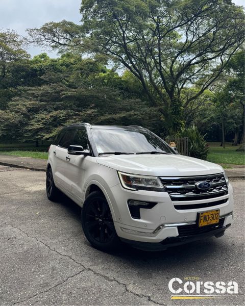 FORD EXPLORER LIMITED 2018 - imagen secundaria 2