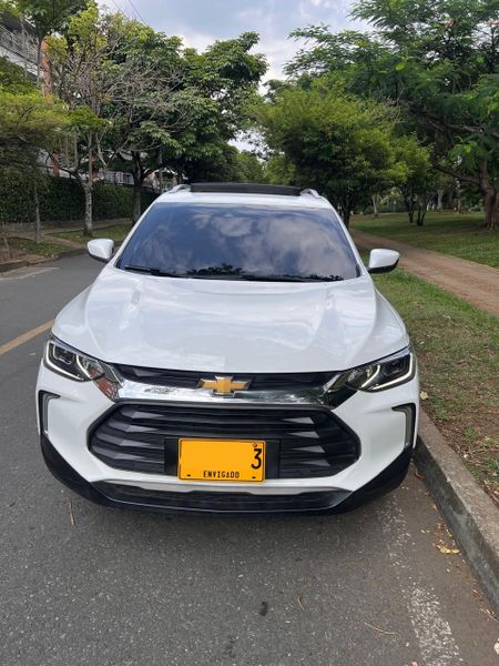 Chevrolet Tracker 1.2 T Premier At - imagen secundaria 2