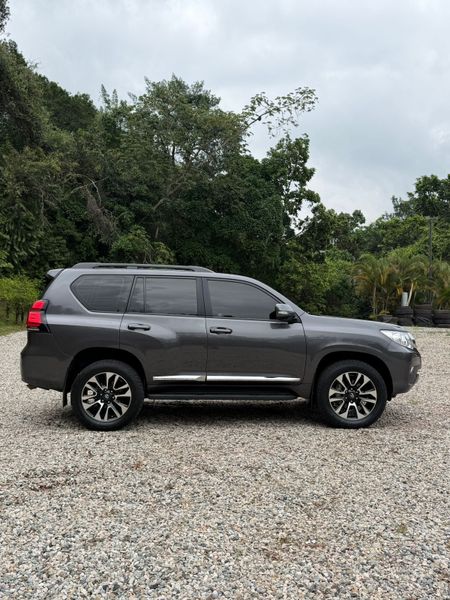 TOYOTA PRADO TXL 2024 - imagen secundaria 2
