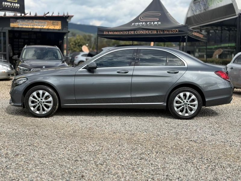 MERCEDES BENZ C200 AVANTGARDE 2020 - imagen secundaria 1