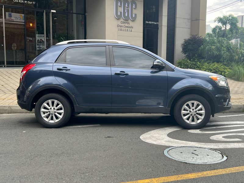 Ssangyong Korando C 2.0 2015 - imagen secundaria 1