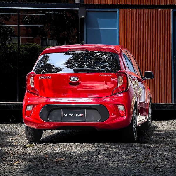 Kia Picanto AT 2018 - imagen secundaria 1