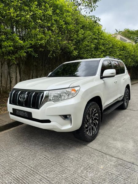 TOYOTA PRADO TXL DIESEL BLINDAJE II PLUS - imagen secundaria 1
