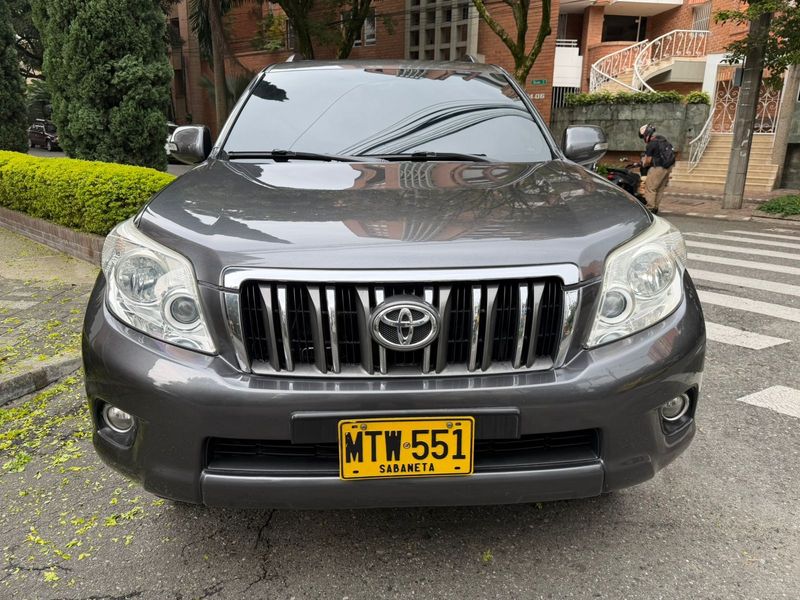 Toyota Prado txl 3.0 2013 - imagen secundaria 1