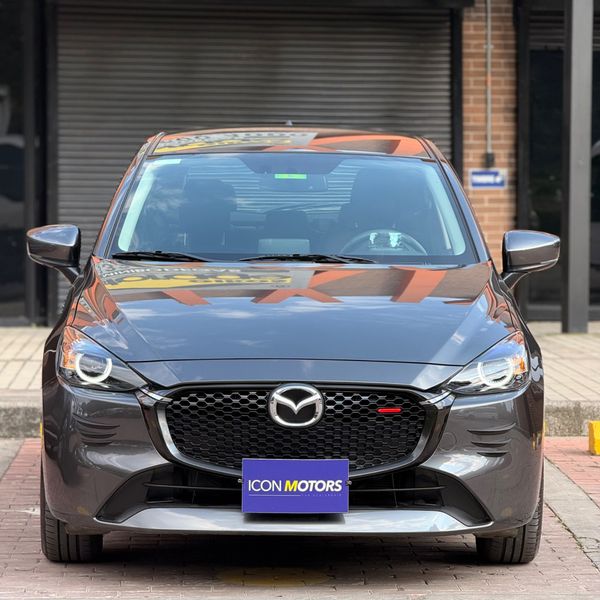 Mazda 2 Grand Touring 2026 - imagen secundaria 1