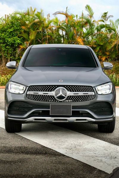 Mercedes Benz GLC 300e Híbrida enchufable 2022 - imagen secundaria 1