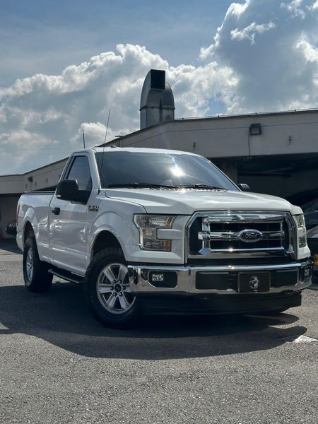 FORD F-150 XLT 2017 4x4 - imagen secundaria 2