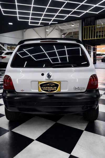 RENAULT TWINGO - imagen secundaria 2