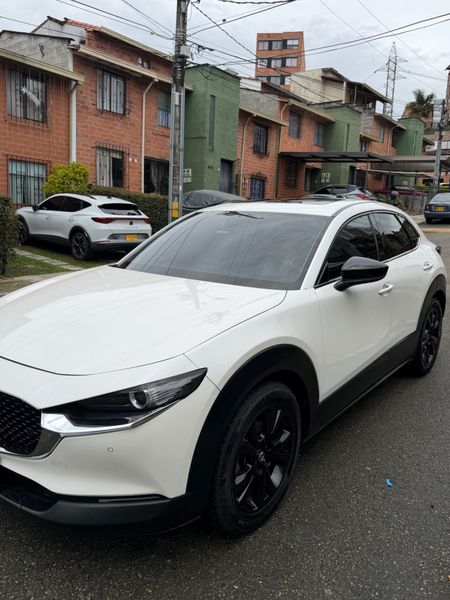 Mazda cx30 grand touring híbrida 2023 - imagen secundaria 1