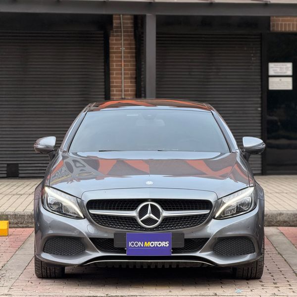 Mercedes Benz C200 Coupé 2018 - imagen secundaria 1