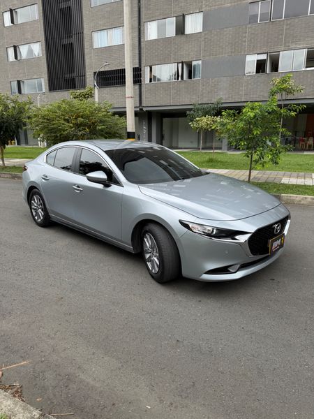 Mazda 3 Touring 2020 - imagen secundaria 2