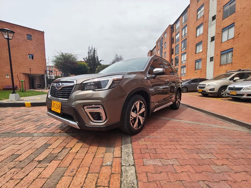 Subaru Forester Híbrida - imagen secundaria 2