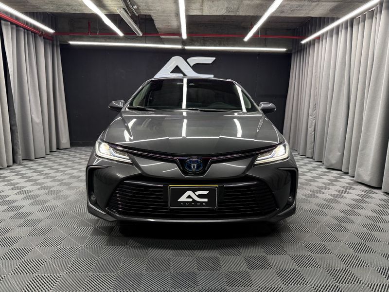 Toyota Corolla 1.8 Xe-i Híbrido - imagen secundaria 1